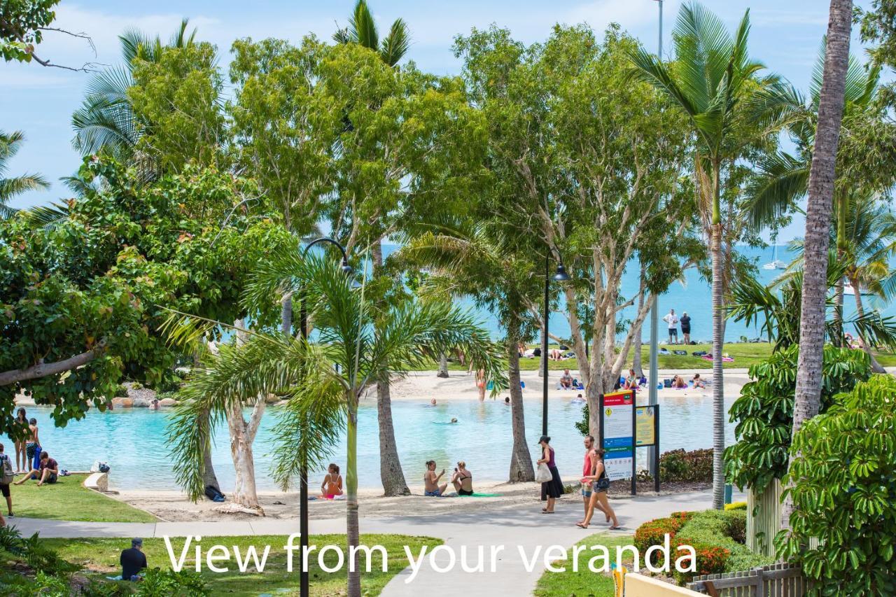 Ferienwohnung Montipora Unit 3 - In The Heart Of Airlie, Wi-Fi And Netflix Airlie Beach Exterior foto